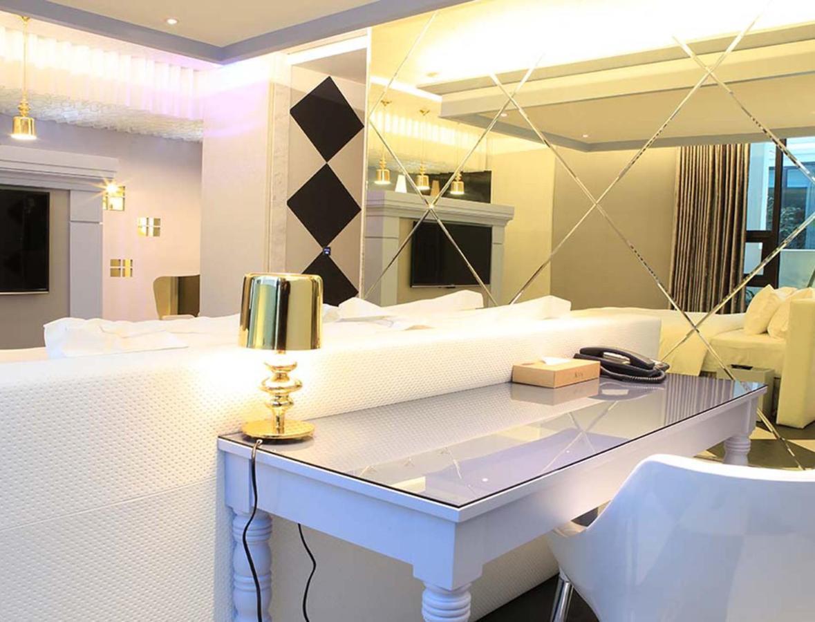 All-Ur Boutique Motel-Hsin Chu Branch Cidade de Hsinchu Exterior foto